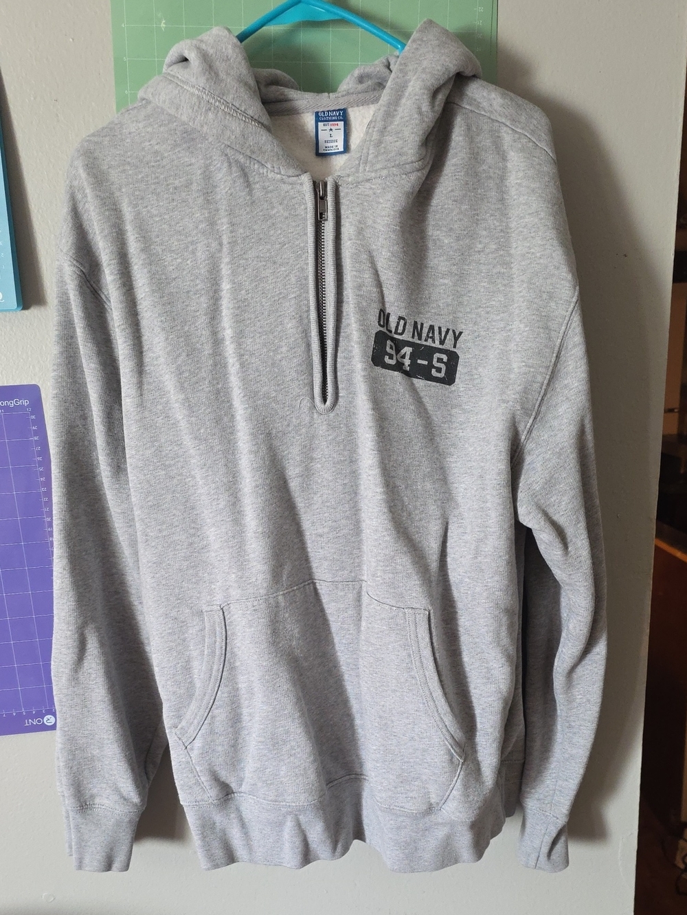 Old Navy Light Gray Half-Zip Hoodie Sweatshirt